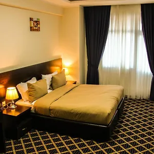 https://kristal-hotel.aboutbakuhotels.com